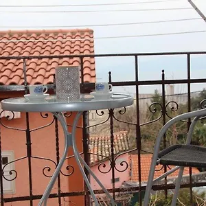  Apartment Tinino